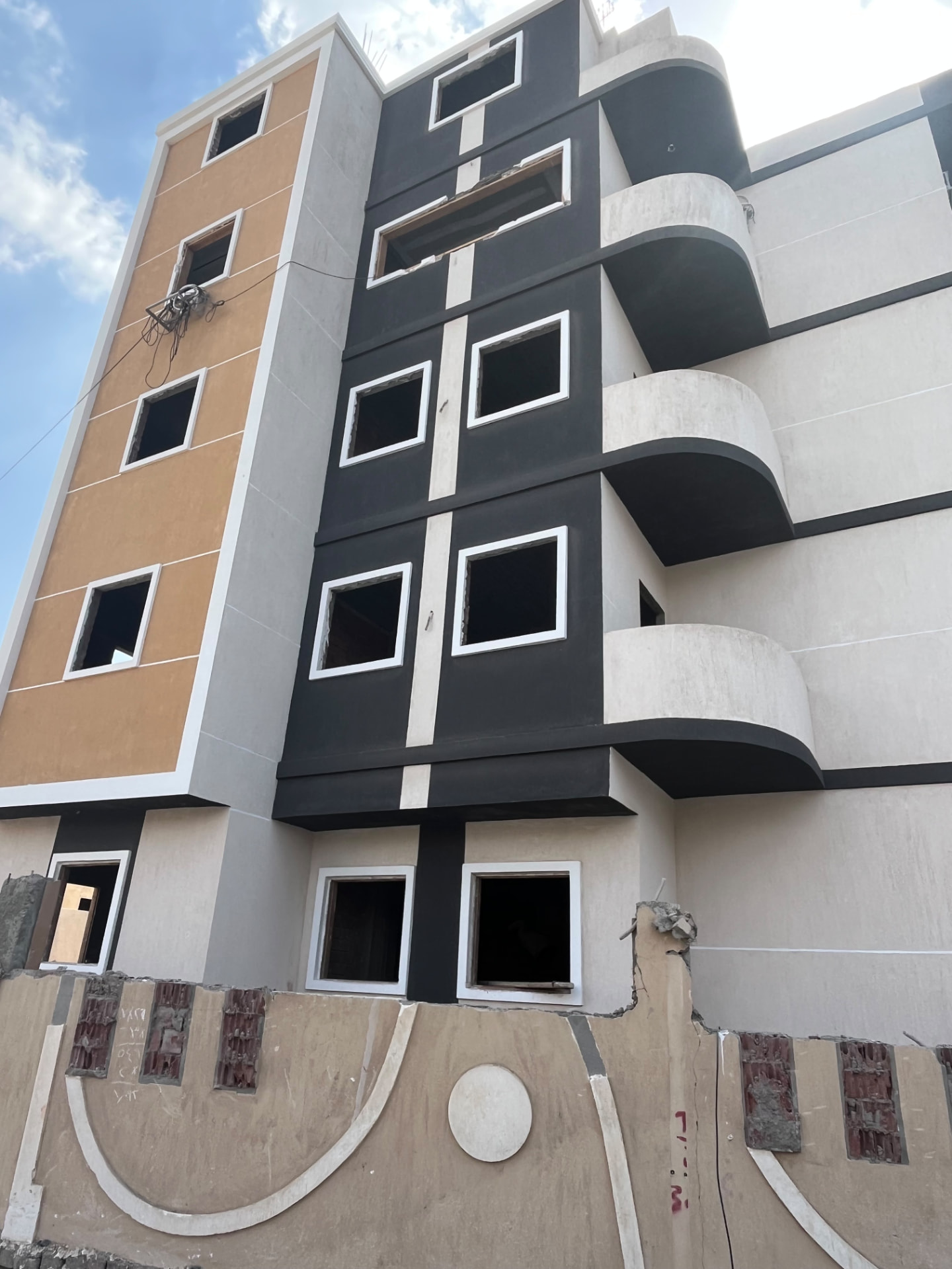 137 m² Apartment for Sale – 6th District, New Minya
